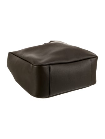 Saint Laurent Leather Le 5 à 7 Large 2023