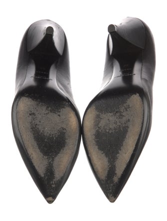 Saint Laurent Leather Pumps