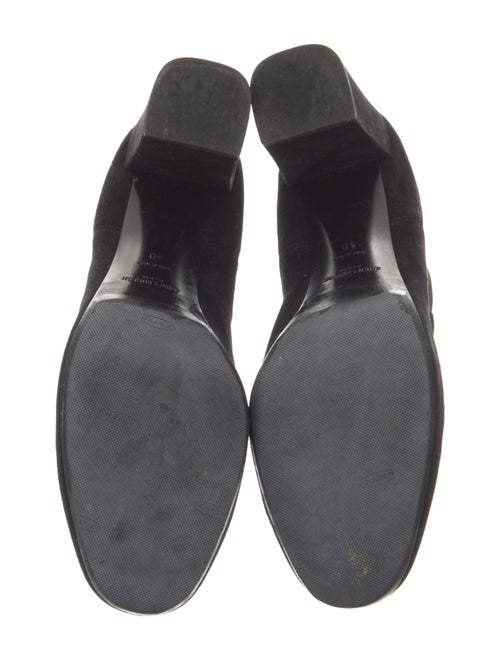 Saint Laurent Suede Chelsea Boots