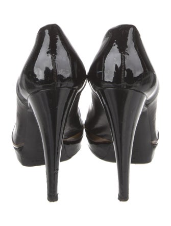 Yves Saint Laurent Rive Gauche Leather Pumps