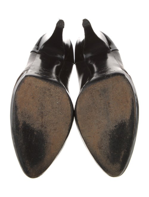 Yves Saint Laurent Rive Gauche Leather Pumps