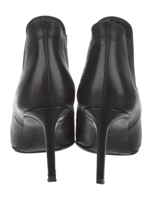 Saint Laurent Leather Chelsea Boots