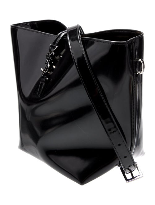 Saint Laurent Patent Leather Le 2023