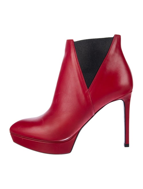 Saint Laurent Leather Chelsea Boots