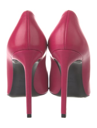 Saint Laurent Leather Pumps