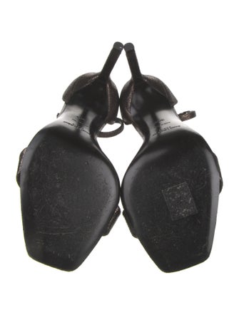 Saint Laurent Leather D'Orsay Pumps