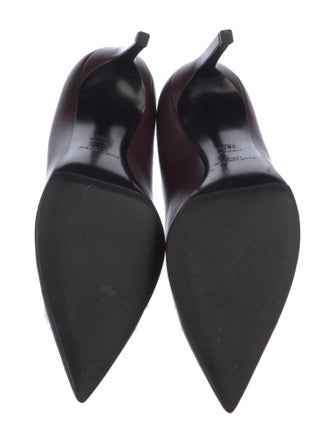 Saint Laurent Leather Pumps