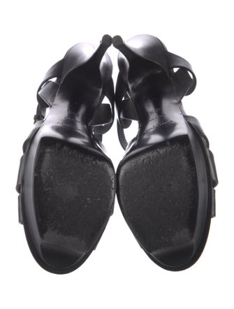 Yves Saint Laurent Leather Cutout Accent T-Strap Sandals