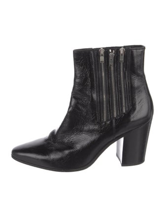 Saint Laurent Leather Chelsea Boots