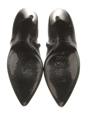 Saint Laurent Leather Pumps