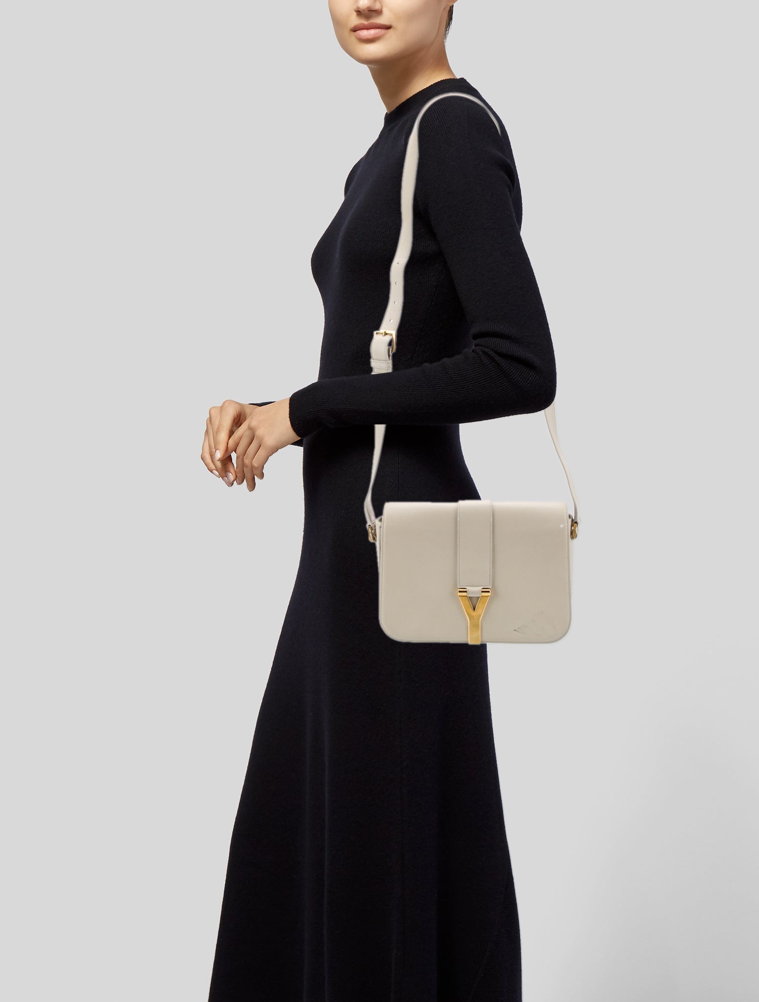 Saint Laurent Leather Chyc Flap Medium