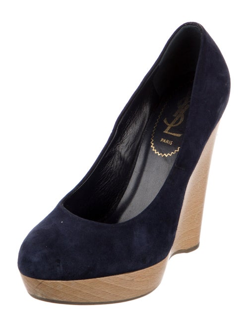 Yves Saint Laurent Suede Pumps