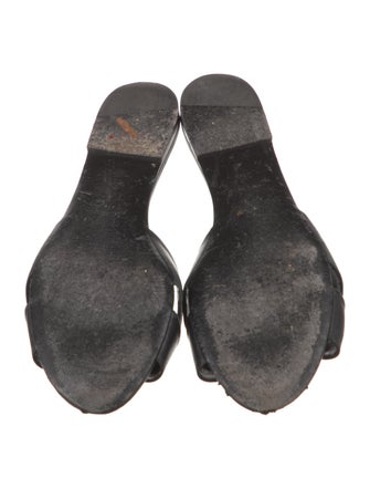 Saint Laurent Leather Flats