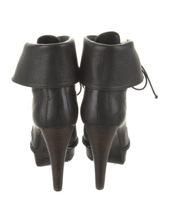 Yves Saint Laurent Rive Gauche Leather Lace-Up Boots