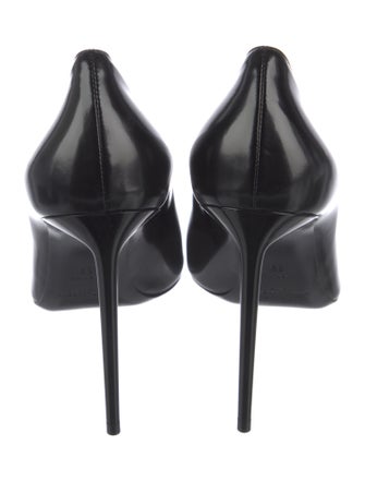 Saint Laurent Leather Pumps