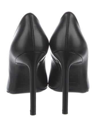 Saint Laurent Leather Pumps