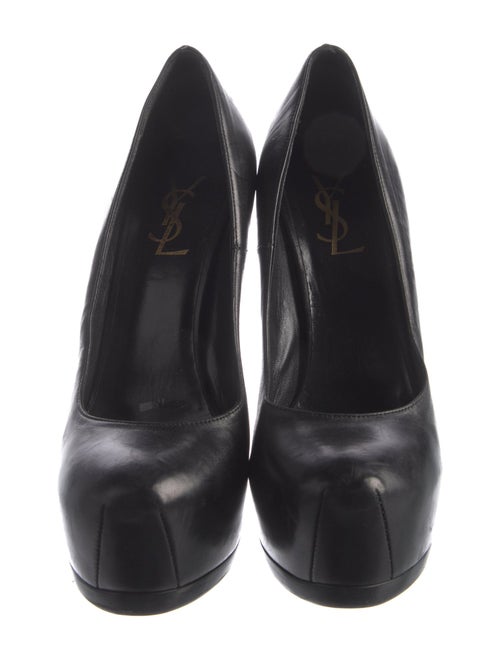 Yves Saint Laurent Leather Pumps