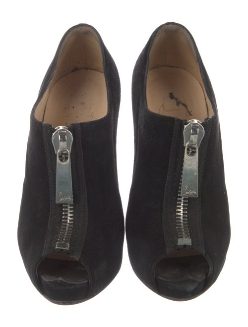 Saint Laurent Suede Pumps