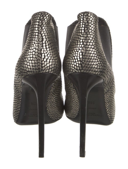 Saint Laurent Leather Chelsea Boots