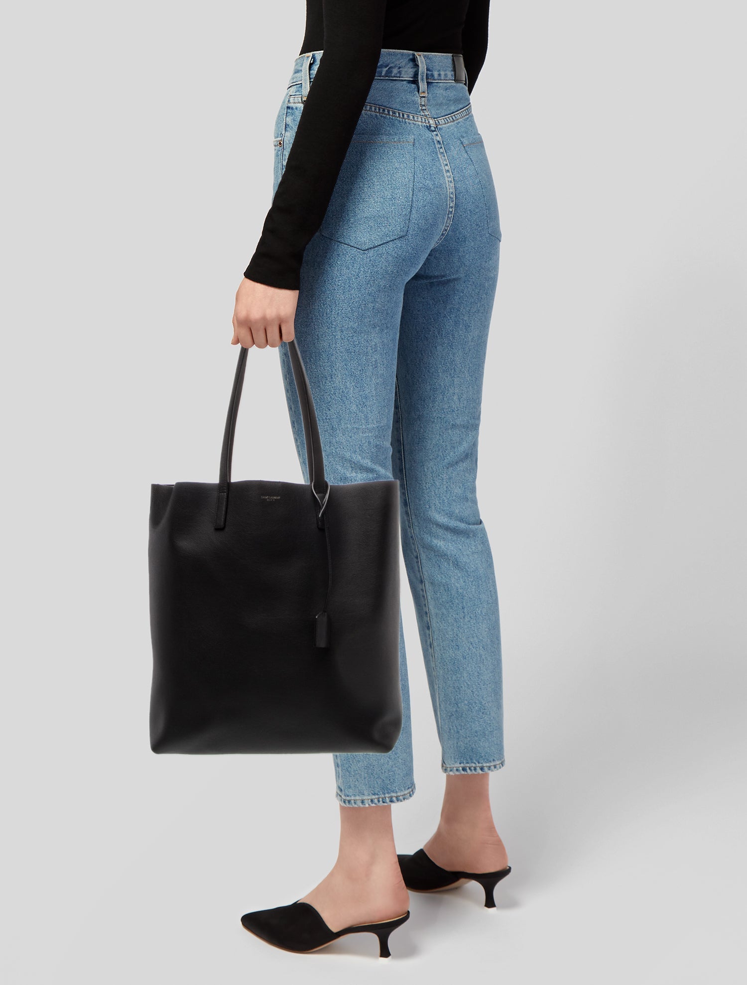 Saint Laurent Leather Classic Tote
