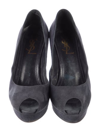 Saint Laurent Suede Pumps