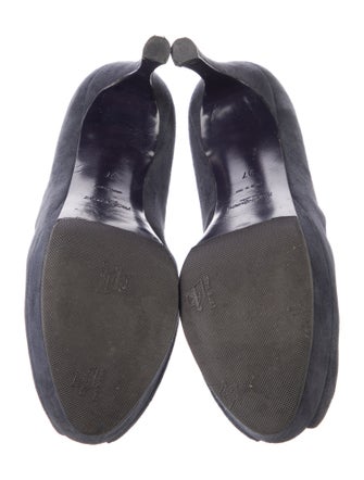 Saint Laurent Suede Pumps