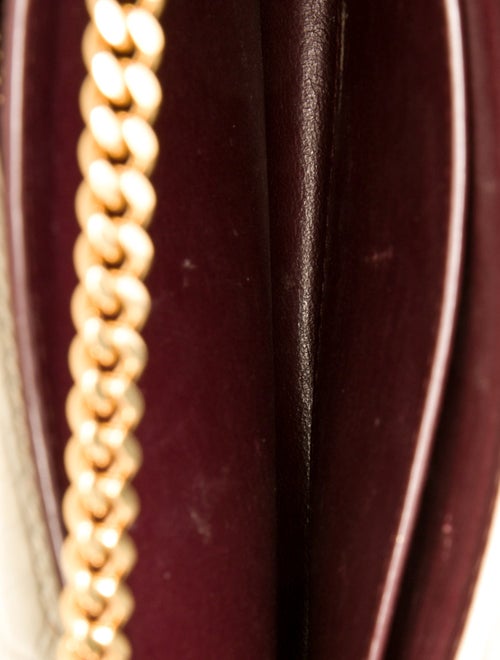 Saint Laurent Signature Cassandra Medium