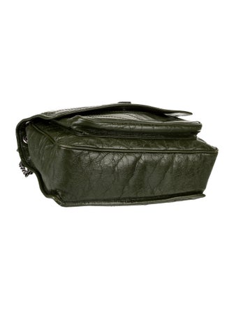 Saint Laurent Signature Niki Medium 2022