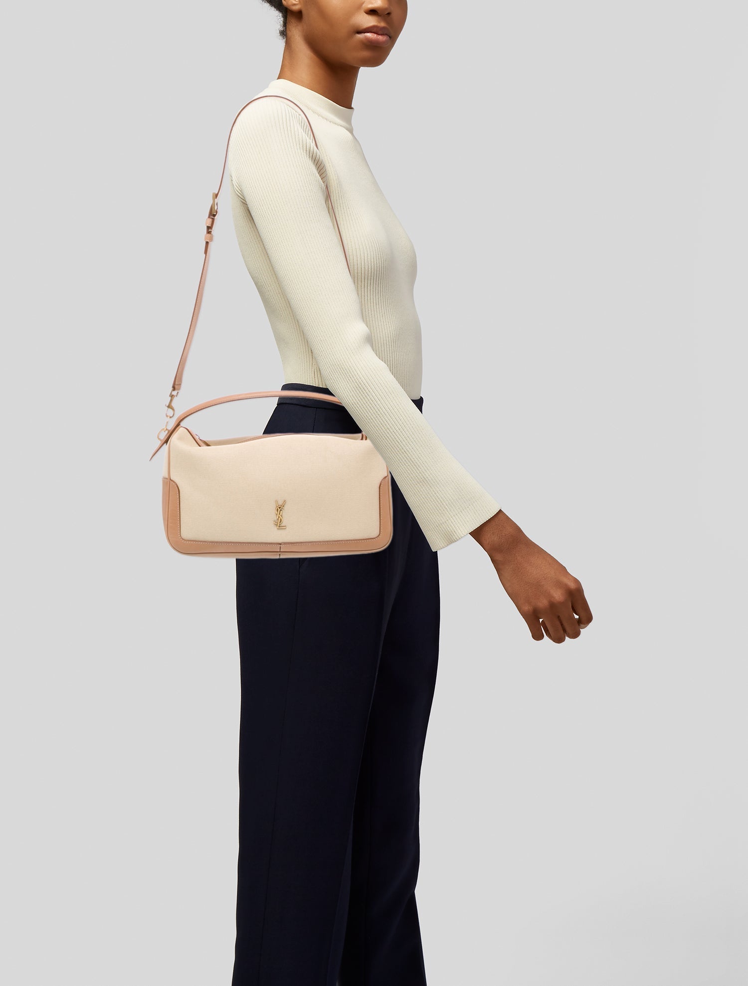 Saint Laurent Signature Camera Supple 2024