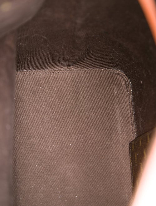 Saint Laurent Le Monogramme