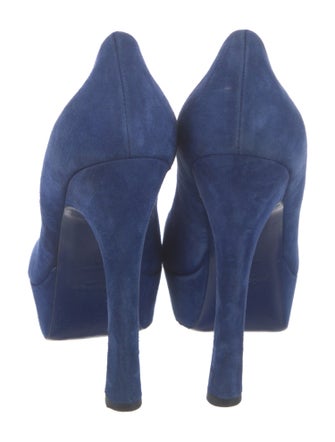 Yves Saint Laurent Suede Pumps