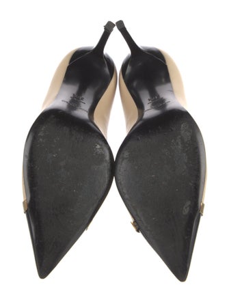 Saint Laurent Leather Pumps