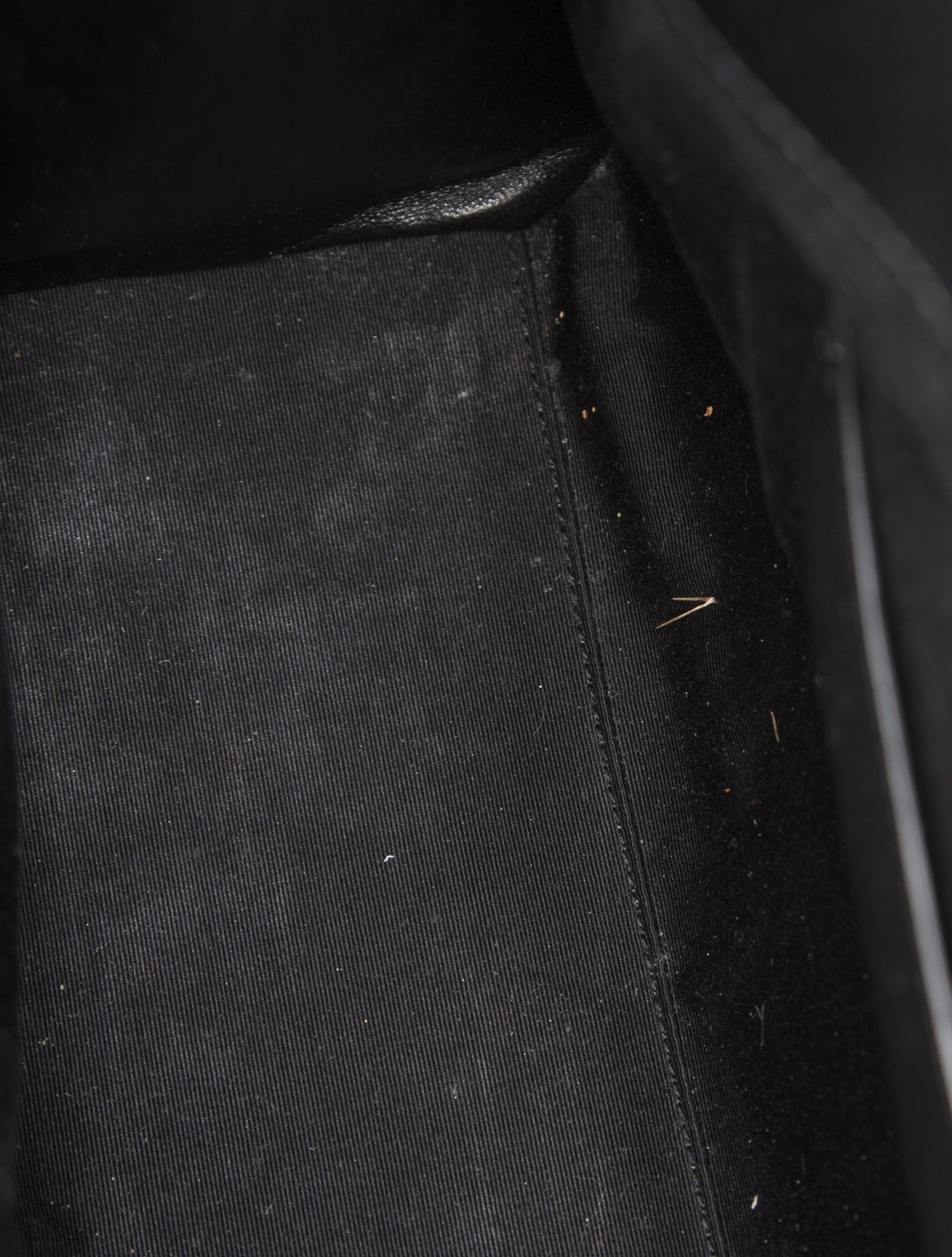 Saint Laurent Leather Manhattan