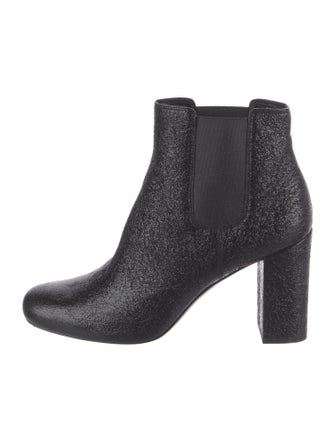 Saint Laurent Leather Chelsea Boots