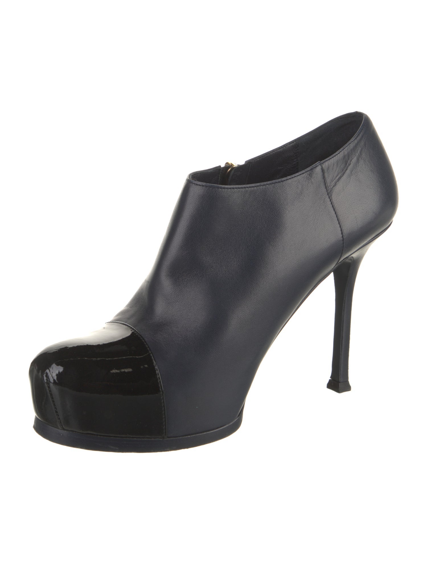 Saint Laurent Leather Pumps