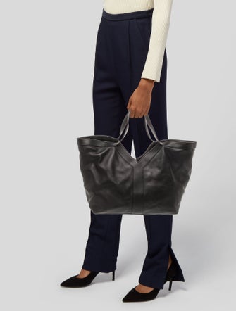 Saint Laurent Leather Y Tote Large 2024