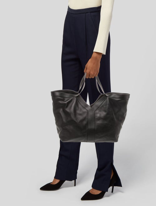 Saint Laurent Leather Y Tote Large 2024