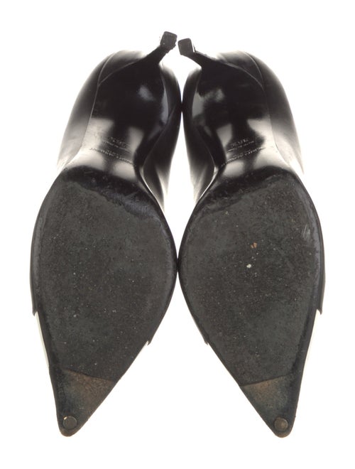 Saint Laurent Leather Pumps