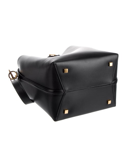 Saint Laurent Leather Le 37 Bucket 2023