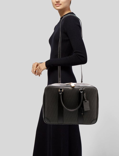 Saint Laurent Leather Shoulder Bag