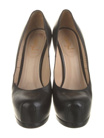 Yves Saint Laurent Leather Pumps