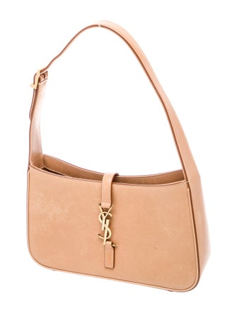 Saint Laurent Leather Le 5 à 7