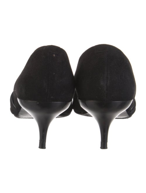 Roger Vivier Suede Bow Accents Pumps