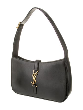 Saint Laurent Signature Le 5 à 7