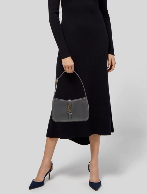 Saint Laurent Leather Le 5 à 7 2022