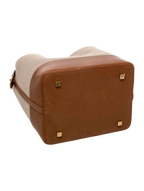 Saint Laurent Signature Le 37 Bucket Bag Medium 2024