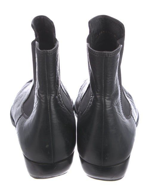 Saint Laurent Leather Chelsea Boots