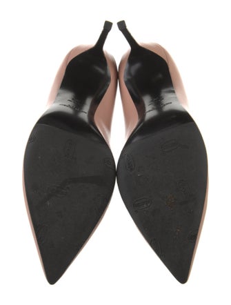 Saint Laurent Leather Pumps