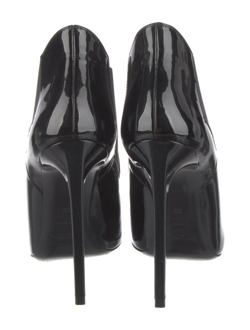Saint Laurent Patent Leather Pumps
