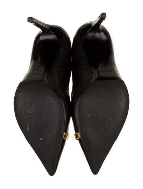 Saint Laurent Leather Pumps